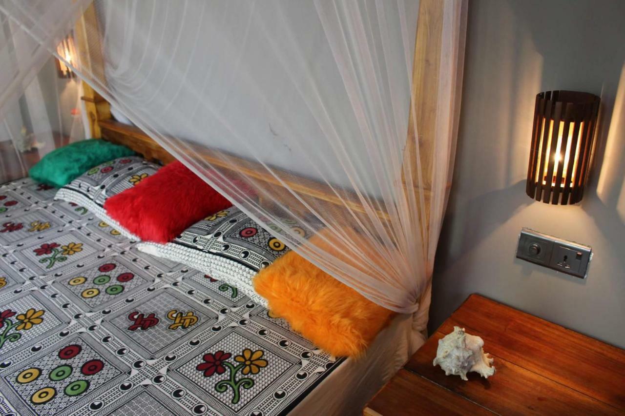 Golden Lodge Тангале Екстериор снимка